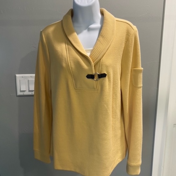 Studio Works Pull over Top - Picture 2 of 10